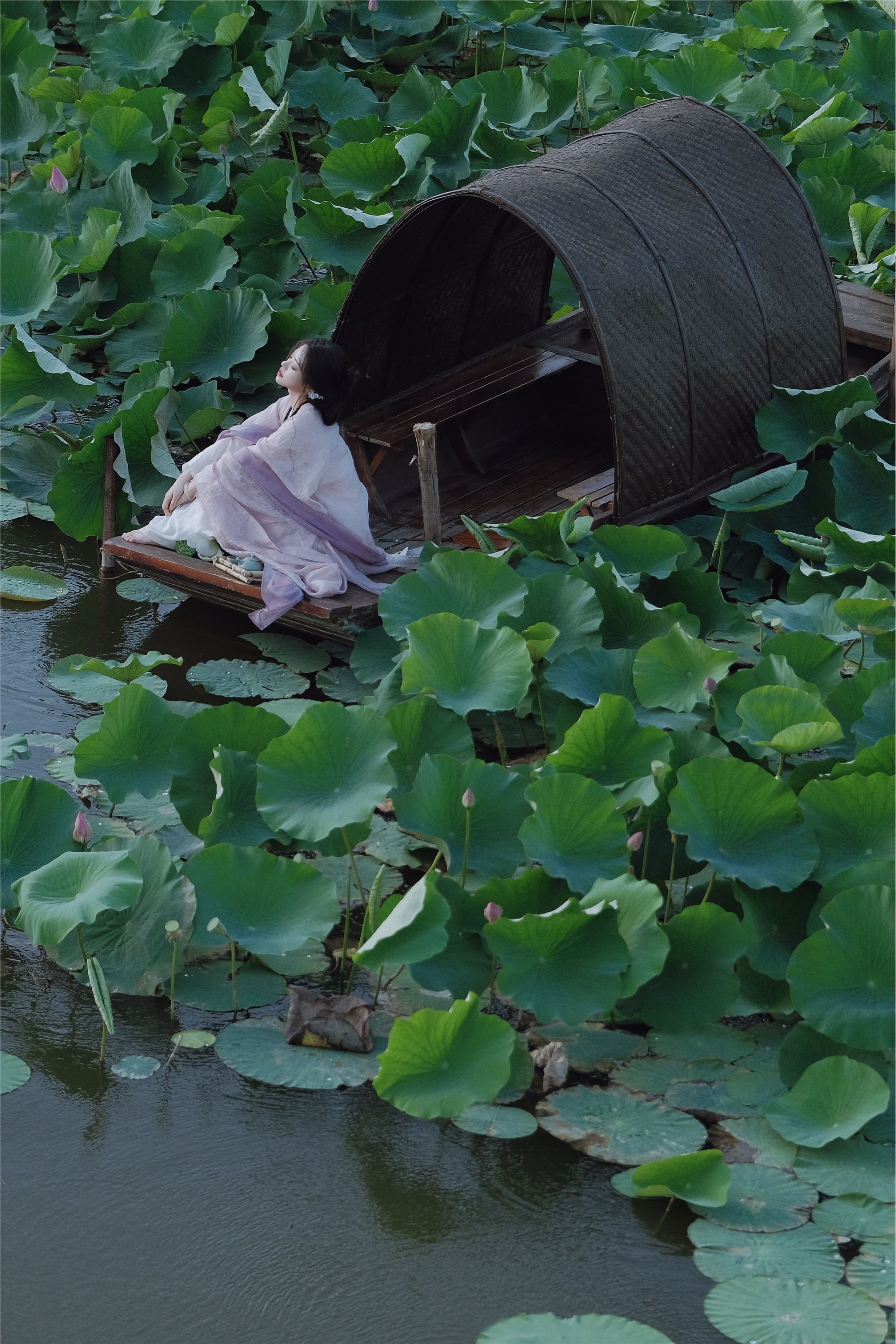 YITUYU艺图语 2025.01.20 荷 瑶瑶